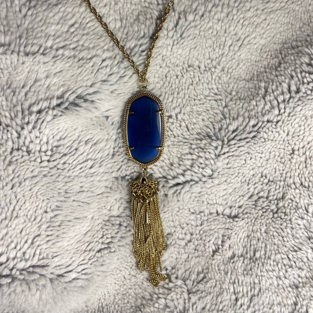KENDRA SCOTT Rayne Gold Long Pendant Necklace in Navy Cat’s Eye